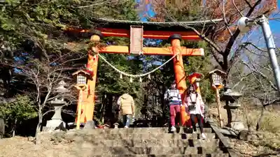 新倉富士浅間神社の鳥居