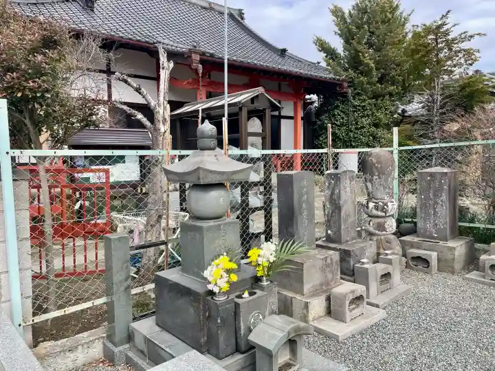 妙楽院の{uncategorized: "未分類", other: "その他", undefined: "問題あり", building: "その他建物", grave: "お墓", sacred_gate: "鳥居", guardian: "狛犬", statue: "像", buddha: "仏像", history: "歴史", nature: "自然", garden: "庭園", animal: "動物", pagoda: "塔", temizu: "手水舎", mountain_gate: "山門・神門", sanctuary: "本殿・本堂", subordinate: "末社・摂社", art: "芸術", scenery: "景色", jizo: "地蔵", ema: "絵馬", goshuin: "御朱印", omikuji: "おみくじ", items: "授与品その他", amulet: "お守り", goshuincho: "御朱印帳", eats: "食事", festival: "お祭り", votive_dance: "神楽", shichigosan: "七五三参", wedding: "結婚式", experience: "体験その他", initially: "初詣", around: "周辺", anti_infection: "感染症対策"}