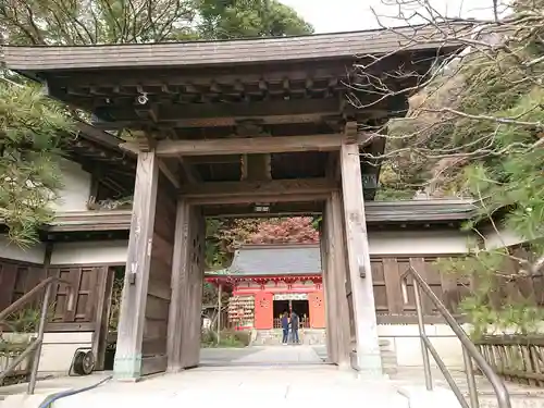 荏柄天神社の山門・神門