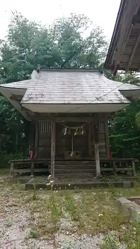 深山神社の本殿