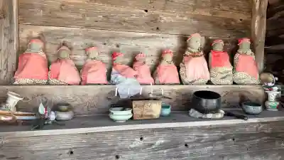 文月地蔵堂の{uncategorized: "未分類", other: "その他", undefined: "問題あり", building: "その他建物", grave: "お墓", sacred_gate: "鳥居", guardian: "狛犬", statue: "像", buddha: "仏像", history: "歴史", nature: "自然", garden: "庭園", animal: "動物", pagoda: "塔", temizu: "手水舎", mountain_gate: "山門・神門", sanctuary: "本殿・本堂", subordinate: "末社・摂社", art: "芸術", scenery: "景色", jizo: "地蔵", ema: "絵馬", goshuin: "御朱印", omikuji: "おみくじ", items: "授与品その他", amulet: "お守り", goshuincho: "御朱印帳", eats: "食事", festival: "お祭り", votive_dance: "神楽", shichigosan: "七五三参", wedding: "結婚式", experience: "体験その他", initially: "初詣", around: "周辺", anti_infection: "感染症対策"}