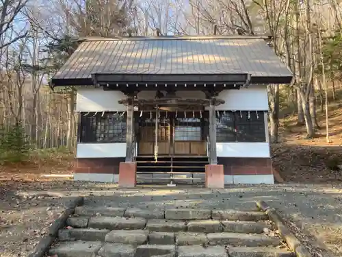 温根湯神社の本殿