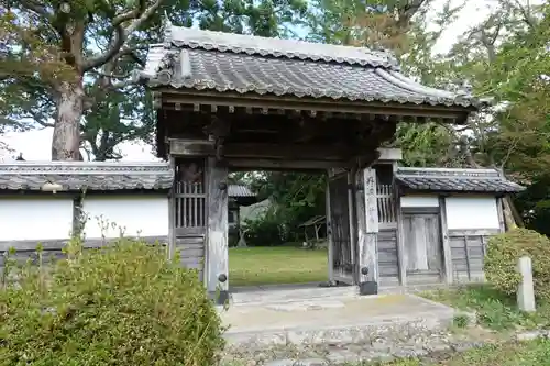 国分寺の山門