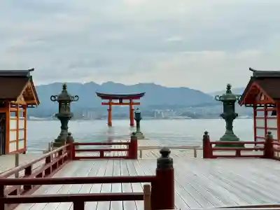 厳島神社(広島県)