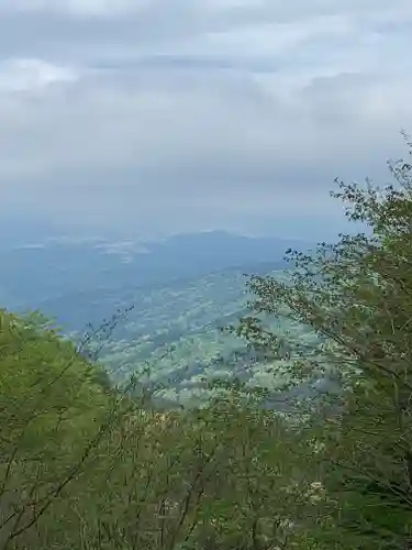 嶽山箒根神社奥の院の景色