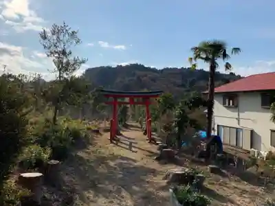 六所神社の庭園