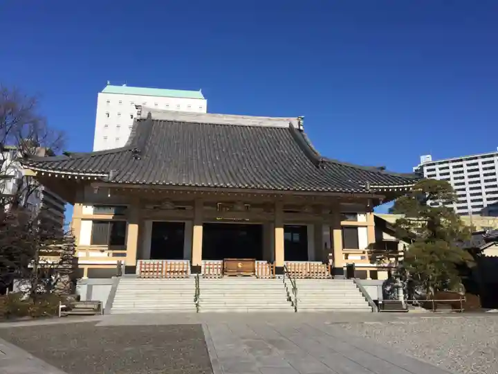 霊巌寺の本殿・本堂