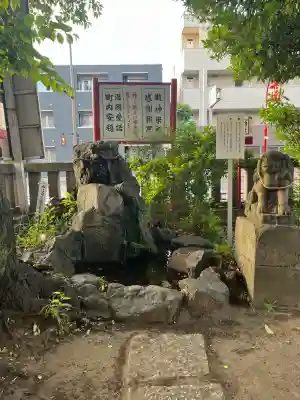 白幡神社の{uncategorized: "未分類", other: "その他", undefined: "問題あり", building: "その他建物", grave: "お墓", sacred_gate: "鳥居", guardian: "狛犬", statue: "像", buddha: "仏像", history: "歴史", nature: "自然", garden: "庭園", animal: "動物", pagoda: "塔", temizu: "手水舎", mountain_gate: "山門・神門", sanctuary: "本殿・本堂", subordinate: "末社・摂社", art: "芸術", scenery: "景色", jizo: "地蔵", ema: "絵馬", goshuin: "御朱印", omikuji: "おみくじ", items: "授与品その他", amulet: "お守り", goshuincho: "御朱印帳", eats: "食事", festival: "お祭り", votive_dance: "神楽", shichigosan: "七五三参", wedding: "結婚式", experience: "体験その他", initially: "初詣", around: "周辺", anti_infection: "感染症対策"}