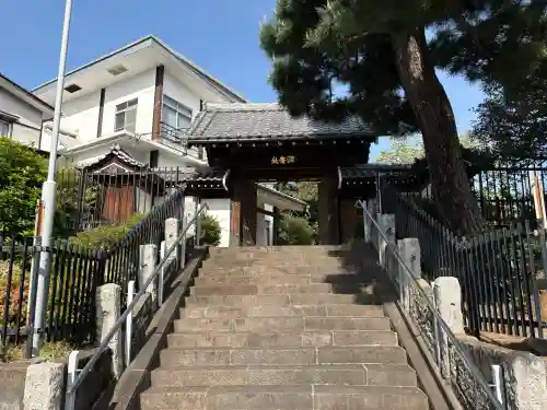 寶泉寺（宝泉寺）の{uncategorized: "未分類", other: "その他", undefined: "問題あり", building: "その他建物", grave: "お墓", sacred_gate: "鳥居", guardian: "狛犬", statue: "像", buddha: "仏像", history: "歴史", nature: "自然", garden: "庭園", animal: "動物", pagoda: "塔", temizu: "手水舎", mountain_gate: "山門・神門", sanctuary: "本殿・本堂", subordinate: "末社・摂社", art: "芸術", scenery: "景色", jizo: "地蔵", ema: "絵馬", goshuin: "御朱印", omikuji: "おみくじ", items: "授与品その他", amulet: "お守り", goshuincho: "御朱印帳", eats: "食事", festival: "お祭り", votive_dance: "神楽", shichigosan: "七五三参", wedding: "結婚式", experience: "体験その他", initially: "初詣", around: "周辺", anti_infection: "感染症対策"}