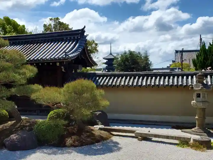 観智院(東寺子院)の庭園