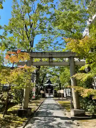 溝口神社の鳥居