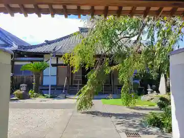 日妙寺の本殿・本堂