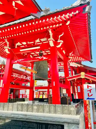 前橋厄除大師 蓮花院の{uncategorized: "未分類", other: "その他", undefined: "問題あり", building: "その他建物", grave: "お墓", sacred_gate: "鳥居", guardian: "狛犬", statue: "像", buddha: "仏像", history: "歴史", nature: "自然", garden: "庭園", animal: "動物", pagoda: "塔", temizu: "手水舎", mountain_gate: "山門・神門", sanctuary: "本殿・本堂", subordinate: "末社・摂社", art: "芸術", scenery: "景色", jizo: "地蔵", ema: "絵馬", goshuin: "御朱印", omikuji: "おみくじ", items: "授与品その他", amulet: "お守り", goshuincho: "御朱印帳", eats: "食事", festival: "お祭り", votive_dance: "神楽", shichigosan: "七五三参", wedding: "結婚式", experience: "体験その他", initially: "初詣", around: "周辺", anti_infection: "感染症対策"}