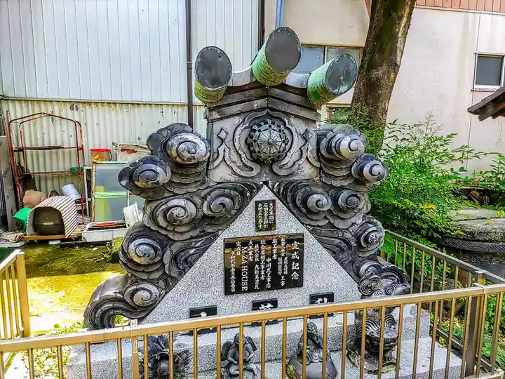 秋葉三尺坊大士 大士堂(秋葉教会)のその他建物