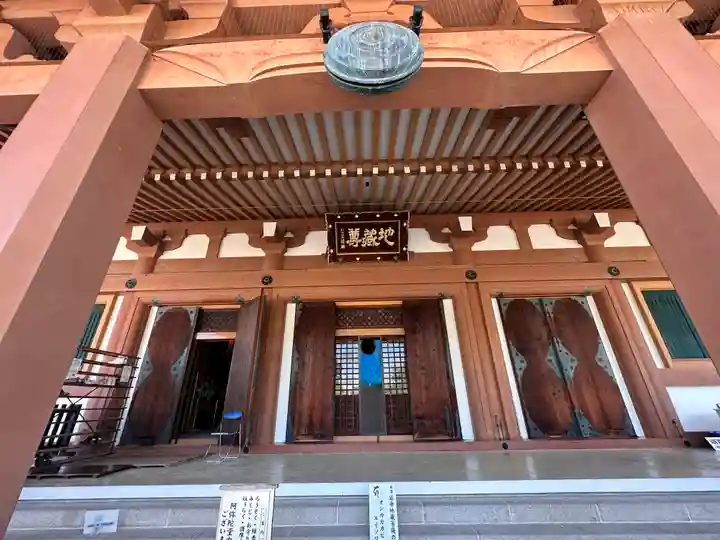 壬生寺の本殿・本堂