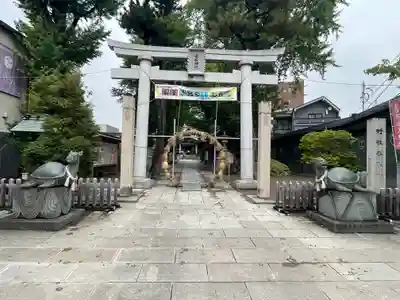 亀有香取神社の鳥居