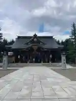 美瑛神社の{uncategorized: "未分類", other: "その他", undefined: "問題あり", building: "その他建物", grave: "お墓", sacred_gate: "鳥居", guardian: "狛犬", statue: "像", buddha: "仏像", history: "歴史", nature: "自然", garden: "庭園", animal: "動物", pagoda: "塔", temizu: "手水舎", mountain_gate: "山門・神門", sanctuary: "本殿・本堂", subordinate: "末社・摂社", art: "芸術", scenery: "景色", jizo: "地蔵", ema: "絵馬", goshuin: "御朱印", omikuji: "おみくじ", items: "授与品その他", amulet: "お守り", goshuincho: "御朱印帳", eats: "食事", festival: "お祭り", votive_dance: "神楽", shichigosan: "七五三参", wedding: "結婚式", experience: "体験その他", initially: "初詣", around: "周辺", anti_infection: "感染症対策"}