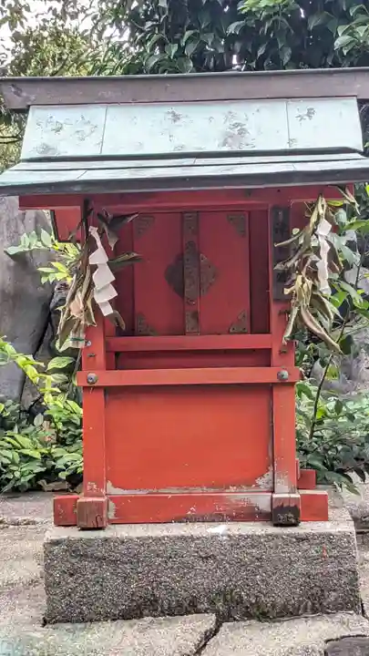 間黒神社(幸心)の末社・摂社