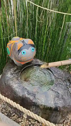 阿豆佐味天神社 立川水天宮の手水舎