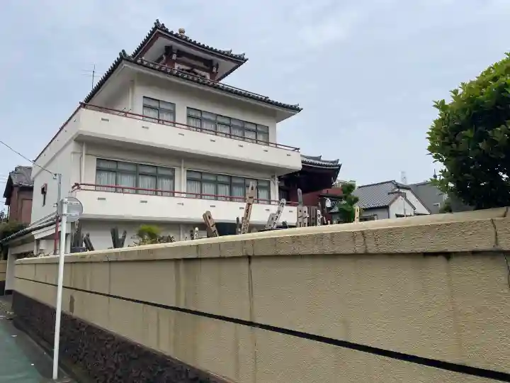 地蔵寺の{uncategorized: "未分類", other: "その他", undefined: "問題あり", building: "その他建物", grave: "お墓", sacred_gate: "鳥居", guardian: "狛犬", statue: "像", buddha: "仏像", history: "歴史", nature: "自然", garden: "庭園", animal: "動物", pagoda: "塔", temizu: "手水舎", mountain_gate: "山門・神門", sanctuary: "本殿・本堂", subordinate: "末社・摂社", art: "芸術", scenery: "景色", jizo: "地蔵", ema: "絵馬", goshuin: "御朱印", omikuji: "おみくじ", items: "授与品その他", amulet: "お守り", goshuincho: "御朱印帳", eats: "食事", festival: "お祭り", votive_dance: "神楽", shichigosan: "七五三参", wedding: "結婚式", experience: "体験その他", initially: "初詣", around: "周辺", anti_infection: "感染症対策"}
