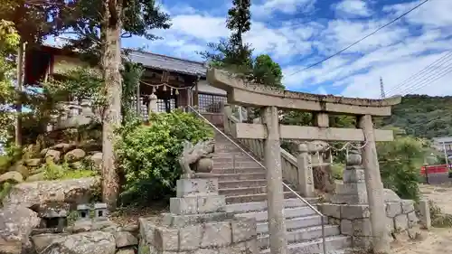 厳島神社の鳥居