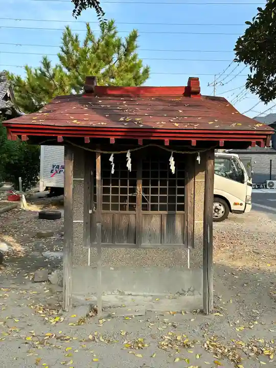 彦糸女體神社のその他建物