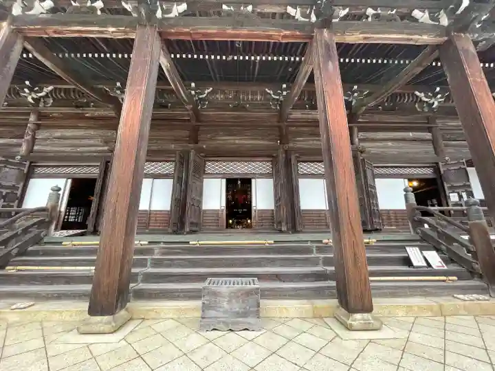 西教寺(滋賀県)