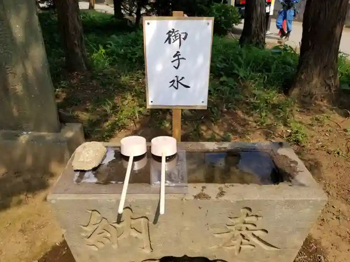 伏木香取神社の手水舎