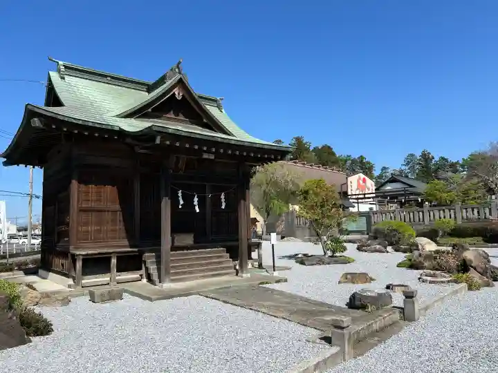 白鷺神社の{uncategorized: "未分類", other: "その他", undefined: "問題あり", building: "その他建物", grave: "お墓", sacred_gate: "鳥居", guardian: "狛犬", statue: "像", buddha: "仏像", history: "歴史", nature: "自然", garden: "庭園", animal: "動物", pagoda: "塔", temizu: "手水舎", mountain_gate: "山門・神門", sanctuary: "本殿・本堂", subordinate: "末社・摂社", art: "芸術", scenery: "景色", jizo: "地蔵", ema: "絵馬", goshuin: "御朱印", omikuji: "おみくじ", items: "授与品その他", amulet: "お守り", goshuincho: "御朱印帳", eats: "食事", festival: "お祭り", votive_dance: "神楽", shichigosan: "七五三参", wedding: "結婚式", experience: "体験その他", initially: "初詣", around: "周辺", anti_infection: "感染症対策"}