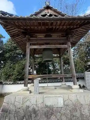 国分寺の{uncategorized: "未分類", other: "その他", undefined: "問題あり", building: "その他建物", grave: "お墓", sacred_gate: "鳥居", guardian: "狛犬", statue: "像", buddha: "仏像", history: "歴史", nature: "自然", garden: "庭園", animal: "動物", pagoda: "塔", temizu: "手水舎", mountain_gate: "山門・神門", sanctuary: "本殿・本堂", subordinate: "末社・摂社", art: "芸術", scenery: "景色", jizo: "地蔵", ema: "絵馬", goshuin: "御朱印", omikuji: "おみくじ", items: "授与品その他", amulet: "お守り", goshuincho: "御朱印帳", eats: "食事", festival: "お祭り", votive_dance: "神楽", shichigosan: "七五三参", wedding: "結婚式", experience: "体験その他", initially: "初詣", around: "周辺", anti_infection: "感染症対策"}