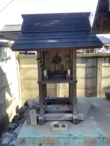 神明社（楽田横町）の末社・摂社