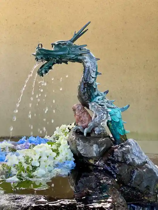 藤森神社の手水舎