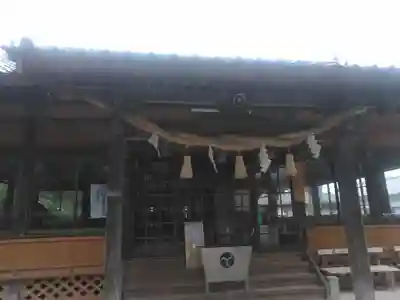 荘八幡神社の本殿・本堂