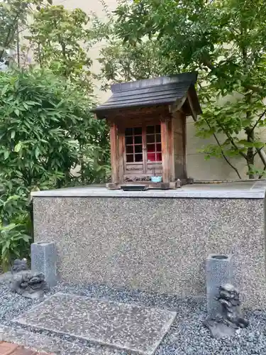 粟嶋堂宗徳寺の末社