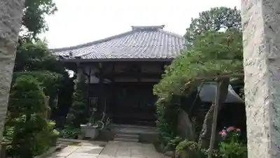 信行寺の本殿・本堂