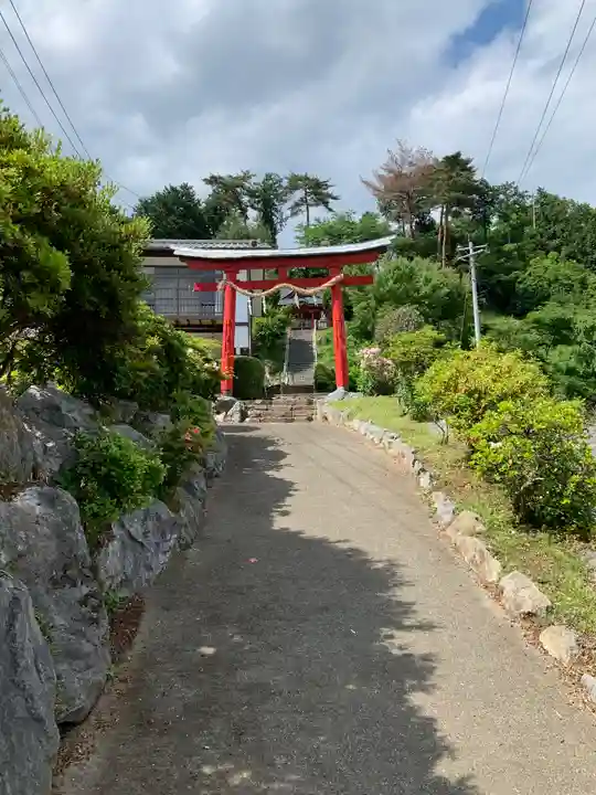 三騎神社の鳥居