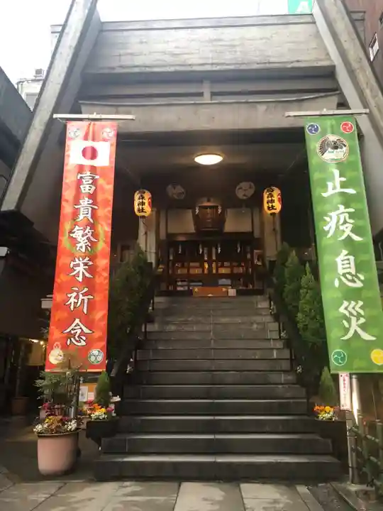 烏森神社の本殿・本堂