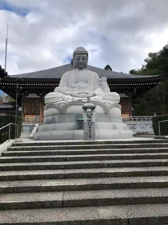 御誕生寺(猫寺)(福井県)