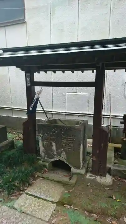 厳島神社の手水舎