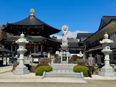 西方寺の{uncategorized: "未分類", other: "その他", undefined: "問題あり", building: "その他建物", grave: "お墓", sacred_gate: "鳥居", guardian: "狛犬", statue: "像", buddha: "仏像", history: "歴史", nature: "自然", garden: "庭園", animal: "動物", pagoda: "塔", temizu: "手水舎", mountain_gate: "山門・神門", sanctuary: "本殿・本堂", subordinate: "末社・摂社", art: "芸術", scenery: "景色", jizo: "地蔵", ema: "絵馬", goshuin: "御朱印", omikuji: "おみくじ", items: "授与品その他", amulet: "お守り", goshuincho: "御朱印帳", eats: "食事", festival: "お祭り", votive_dance: "神楽", shichigosan: "七五三参", wedding: "結婚式", experience: "体験その他", initially: "初詣", around: "周辺", anti_infection: "感染症対策"}
