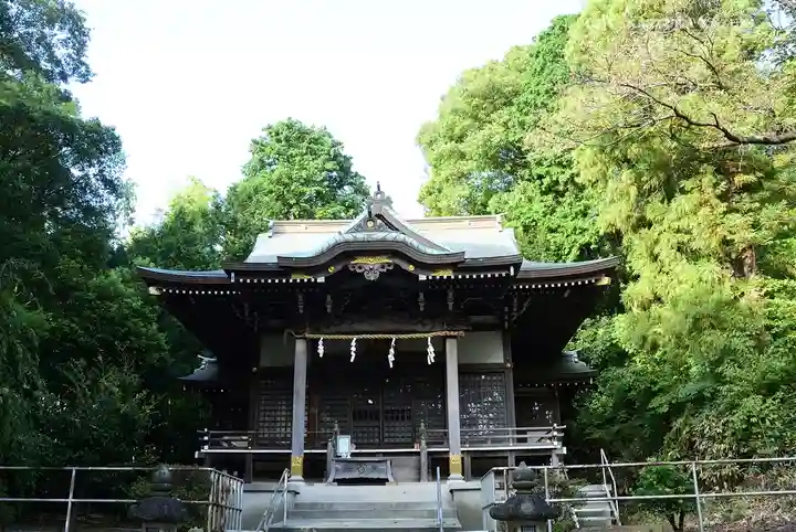 西八朔杉山神社の本殿・本堂