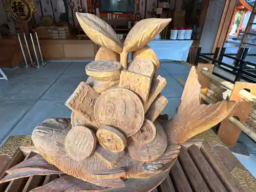 種貸社（住吉大社末社）の像