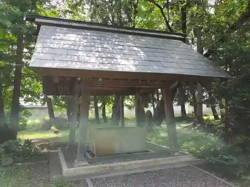 東川神社の手水舎