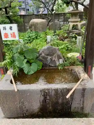 難波熊野神社の手水舎