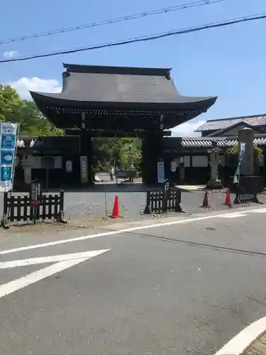 京都乃木神社の山門・神門