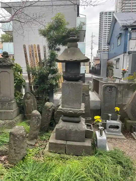 沼影観音堂(廣田寺)の{uncategorized: "未分類", other: "その他", undefined: "問題あり", building: "その他建物", grave: "お墓", sacred_gate: "鳥居", guardian: "狛犬", statue: "像", buddha: "仏像", history: "歴史", nature: "自然", garden: "庭園", animal: "動物", pagoda: "塔", temizu: "手水舎", mountain_gate: "山門・神門", sanctuary: "本殿・本堂", subordinate: "末社・摂社", art: "芸術", scenery: "景色", jizo: "地蔵", ema: "絵馬", goshuin: "御朱印", omikuji: "おみくじ", items: "授与品その他", amulet: "お守り", goshuincho: "御朱印帳", eats: "食事", festival: "お祭り", votive_dance: "神楽", shichigosan: "七五三参", wedding: "結婚式", experience: "体験その他", initially: "初詣", around: "周辺", anti_infection: "感染症対策"}