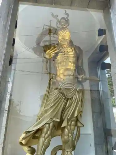 最上稲荷山妙教寺(岡山県)