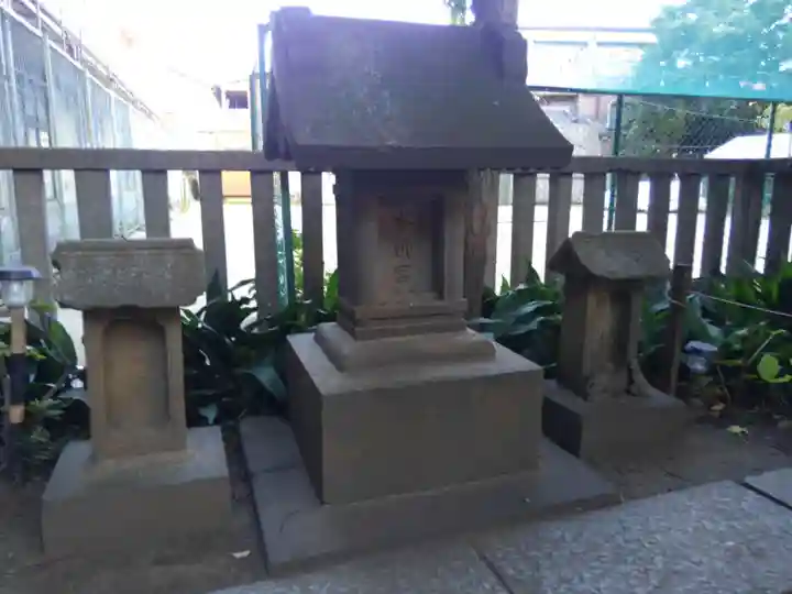 五方山熊野神社の末社・摂社