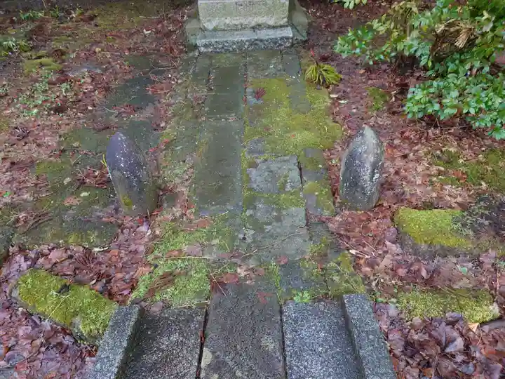 青海神社(新潟県)
