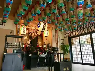 中津南三地藏堂のその他建物